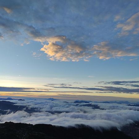 Lake View Lodge Sarangkot Pokhara Bagian luar foto